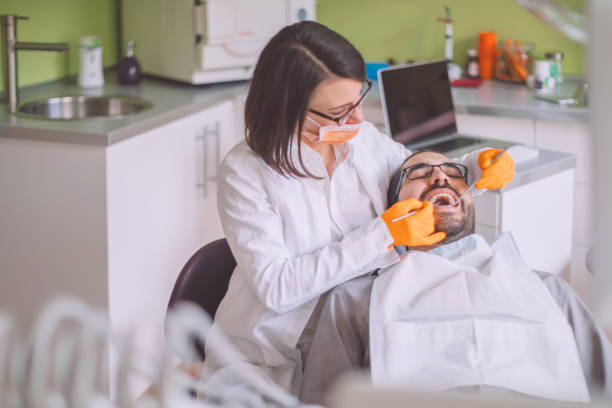 Professional Emergency Dental Service in FL